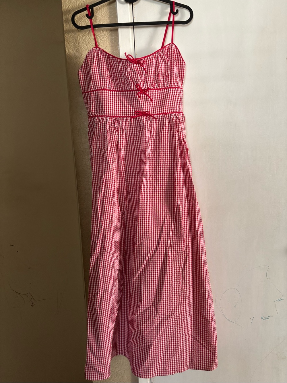House of Harlow 1960 Red and White Gingham Spaghetti-Strap Drews